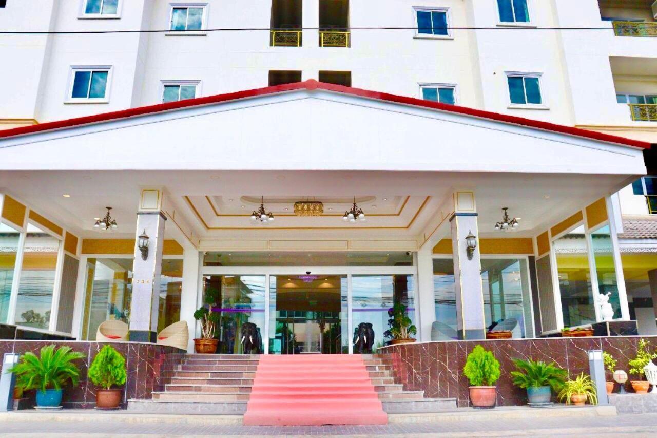Napheera Royal Tel Ban Khlong Bang Krathiam Exterior foto