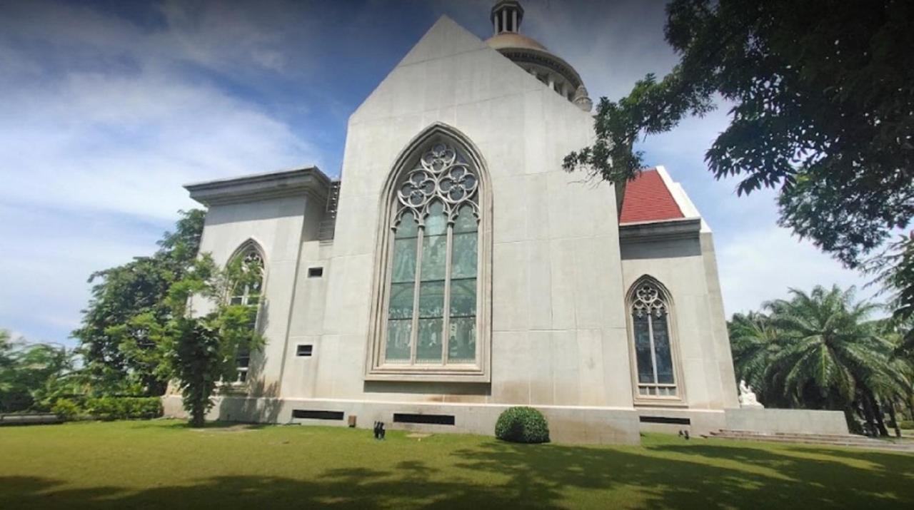 Napheera Royal Tel Ban Khlong Bang Krathiam Exterior foto