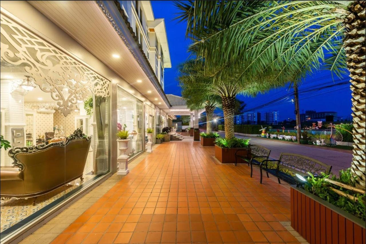 Napheera Royal Tel Ban Khlong Bang Krathiam Exterior foto